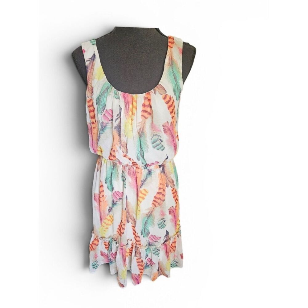 Bisou BisouβPastel Feather Print Sleeveless Mini Dress Ruffle Hem Size 4 P2P 17"